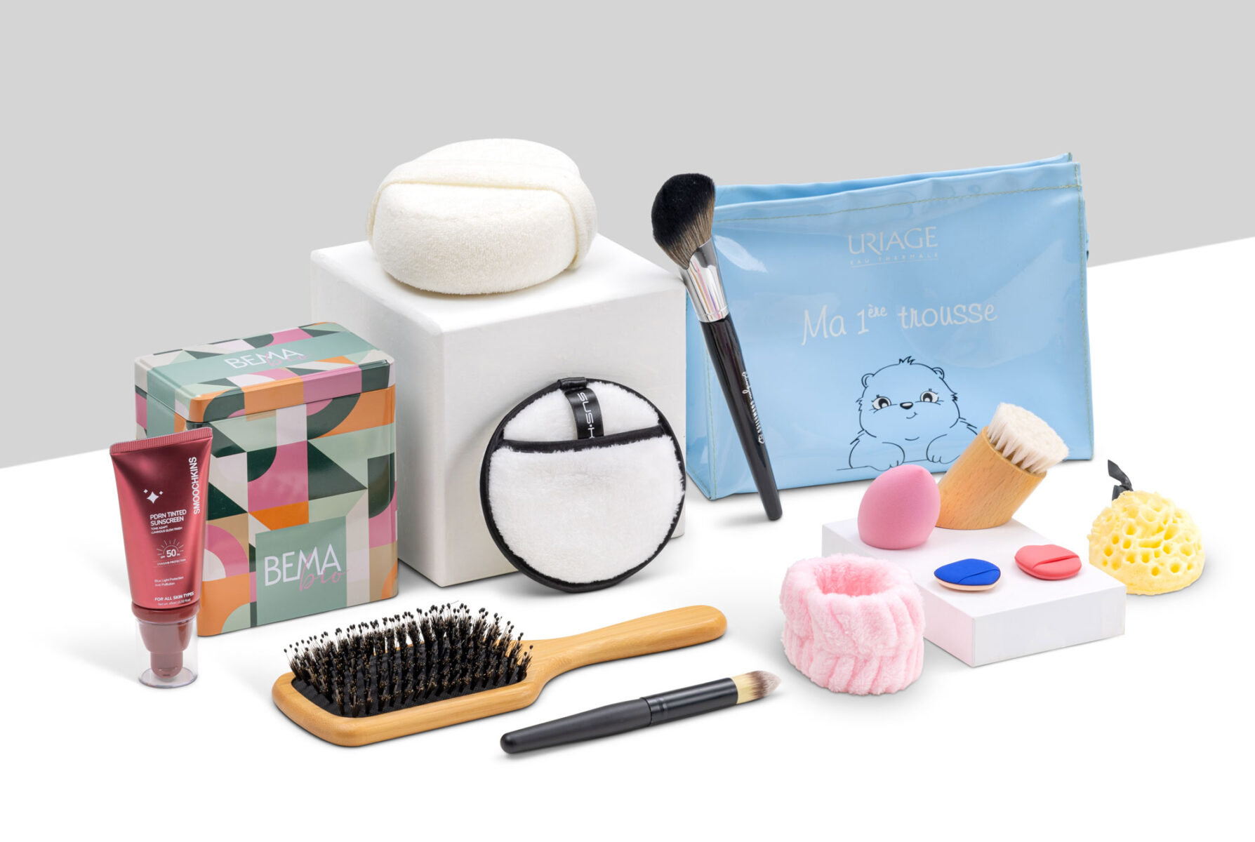 prodotti-di-cosmesi-visione-di-insieme Immagine di make up personalizzati